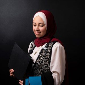 Meet your Posher, Noor